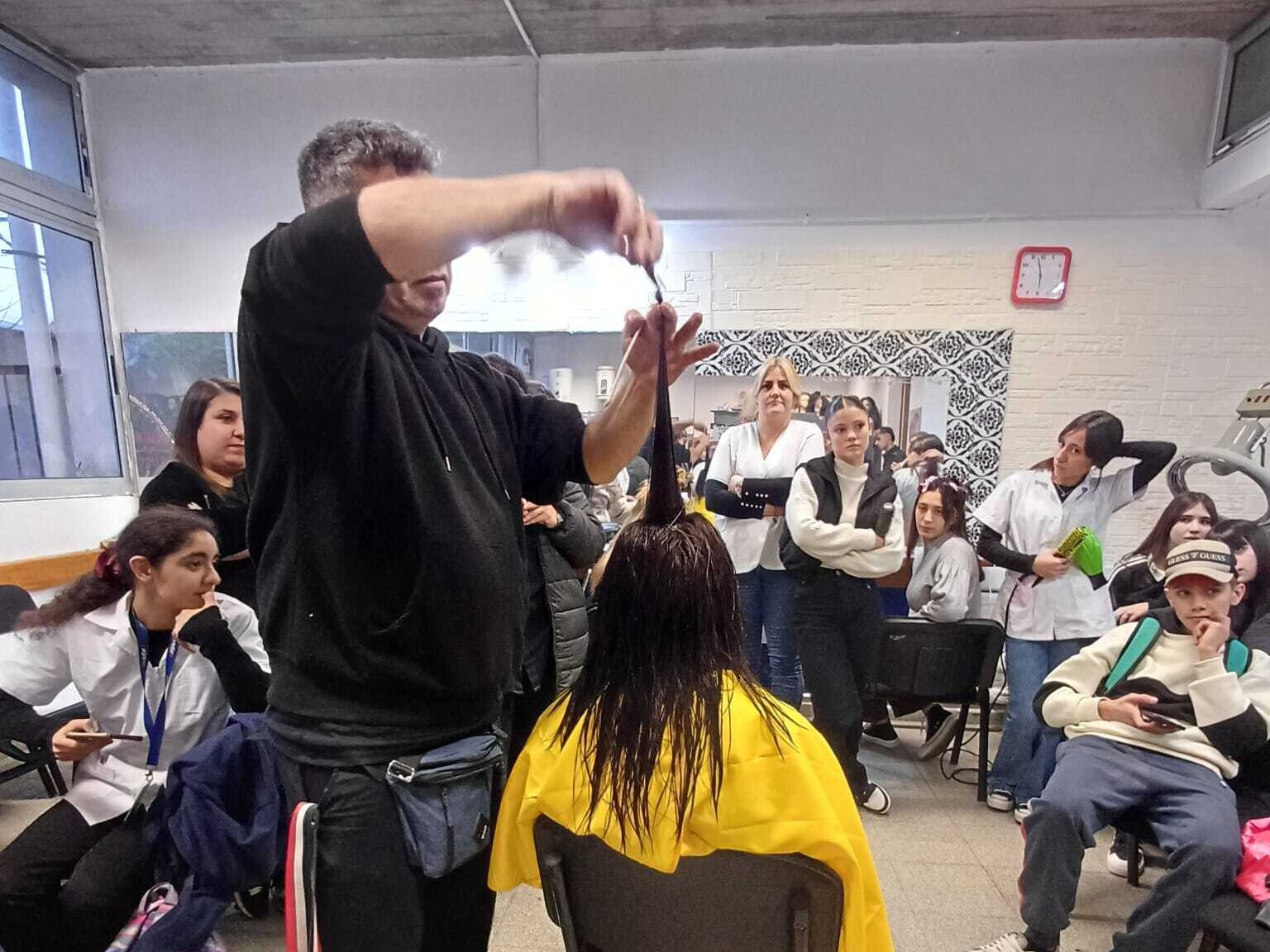Encuentro artístico en Las Piedras: estudiantes y expertos se unieron en una experiencia creativa