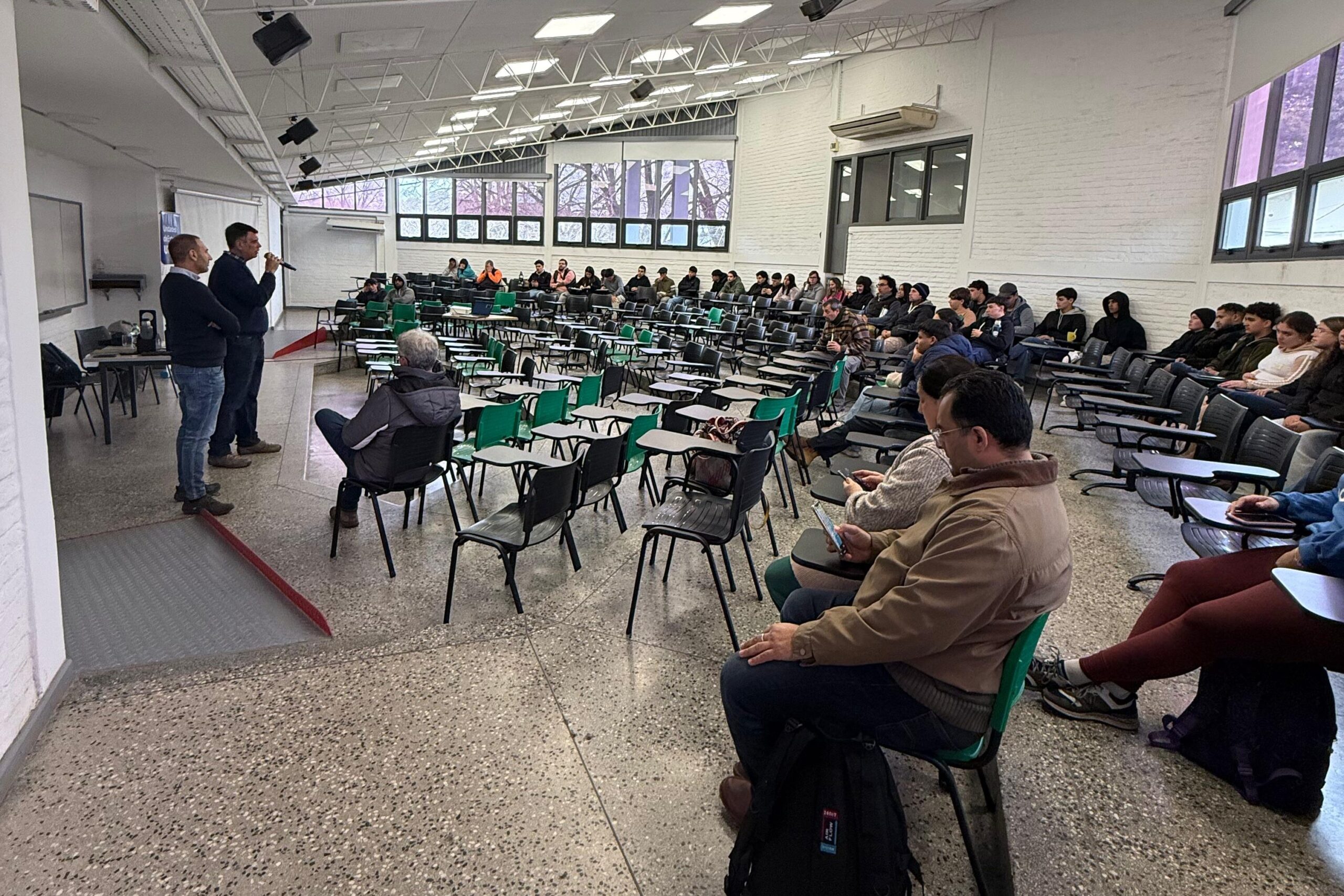 Espacio de encuentro e inspiración para estudiantes del agro