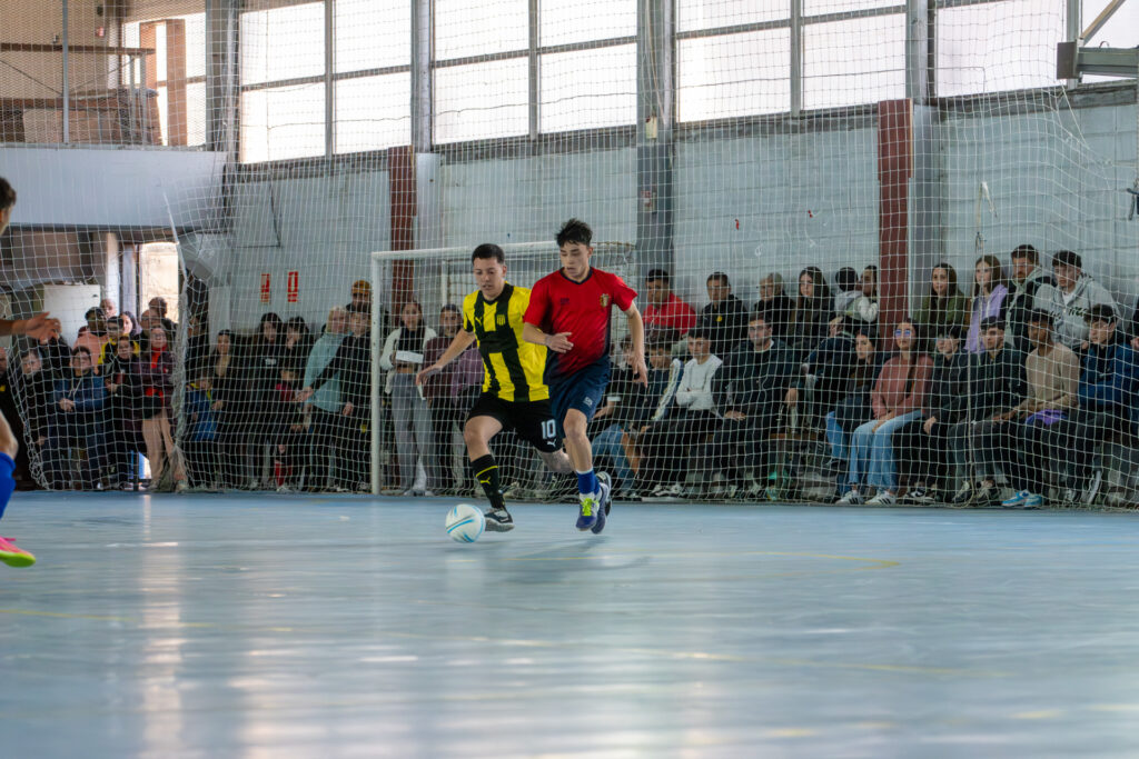 A un pasito de la final: La sub 20 masculina de Fútbol Sala buscará ganar un lugar en la final del Torneo Uruguayo de AUF frente a Peñarol