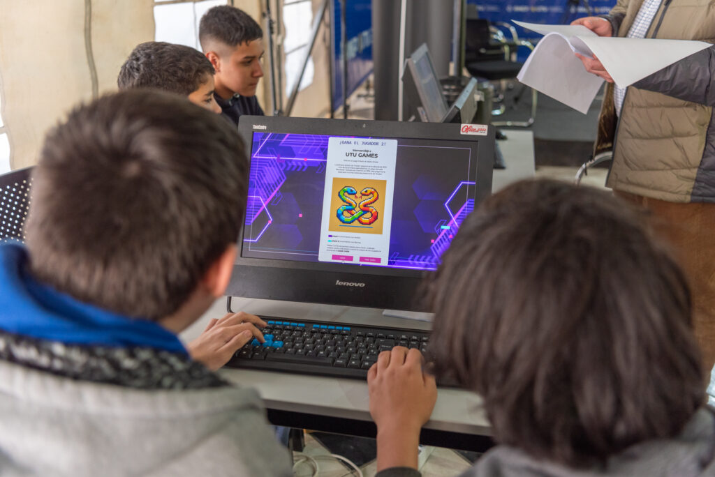 Capacitate como Diseñador de Videojuegos en UTU