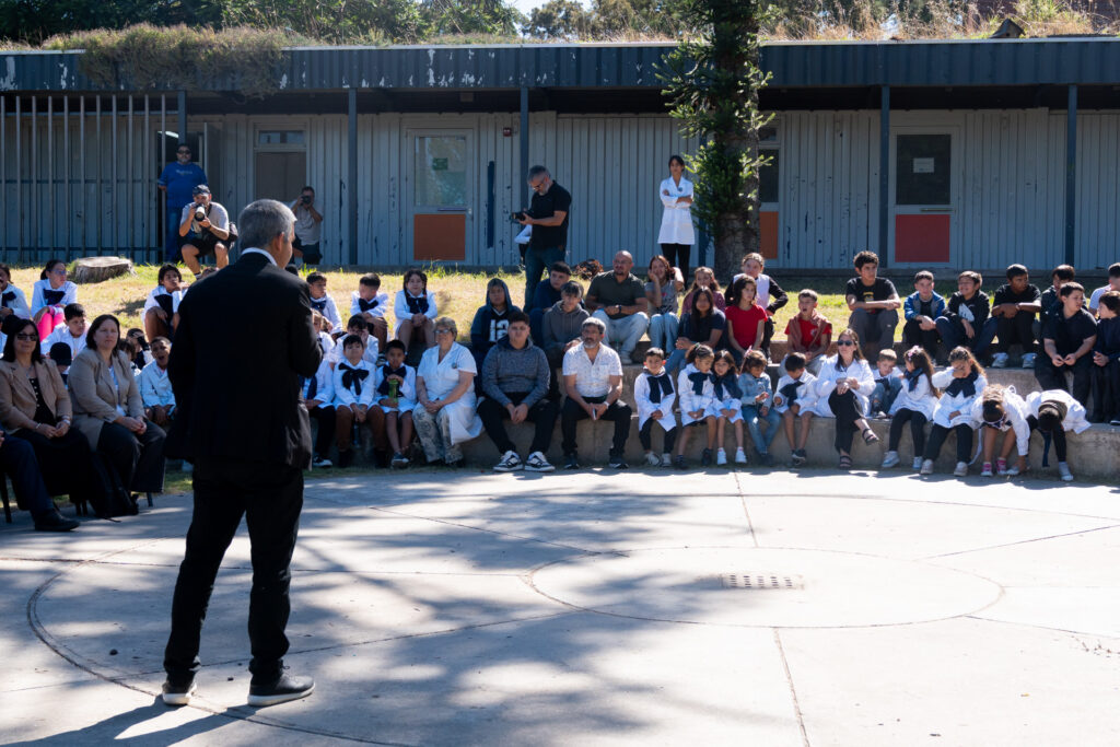 Nuevos retos: autoridades de la educación pública lanzaron el año lectivo 2026 en el CEA N.º 354