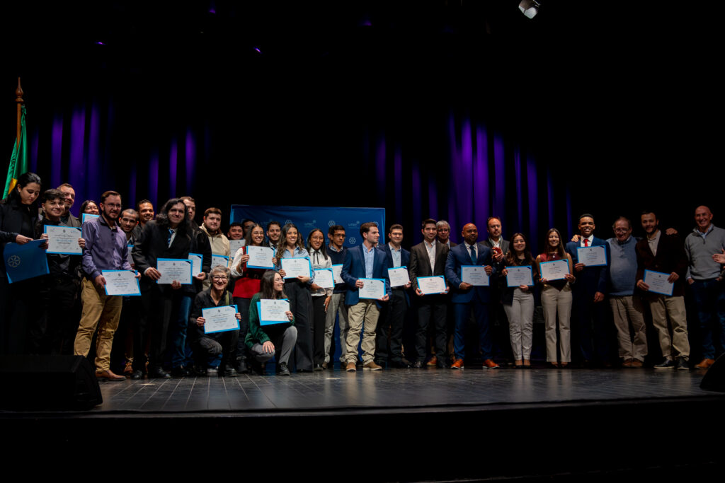 Por una educación pública de calidad: UTU, UTEC e Ifsul celebran a sus nuevos profesionales egresados en todo el país