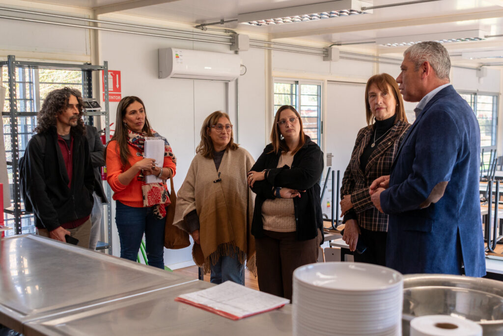 Vista Linda recibió la visita del senador de la República Felipe Carballo