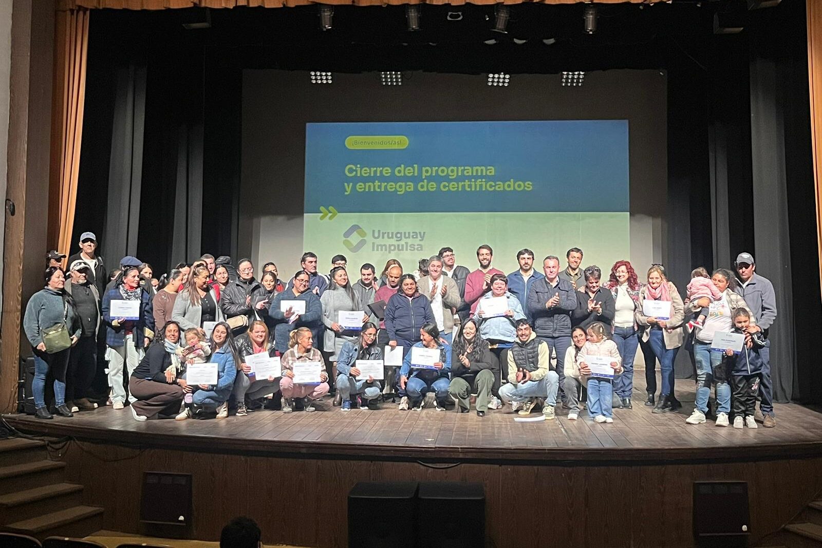 UTU Florida entregó 130 certificados del programa Uruguay Impulsa