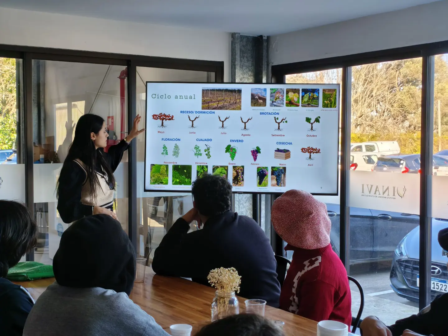 Del aula al campo: estudiantes del PET Arrayanes fortalecen su formación con una visita a modelos de producción familiar, investigación e innovación