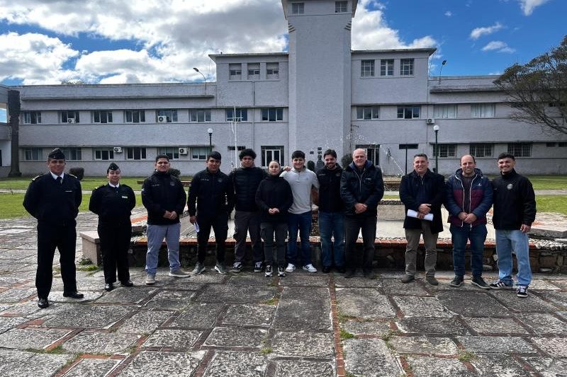 Estudiantes de la Escuela Técnica Superior Marítima participaron como observadores del «Desafío Náutico Creativo»