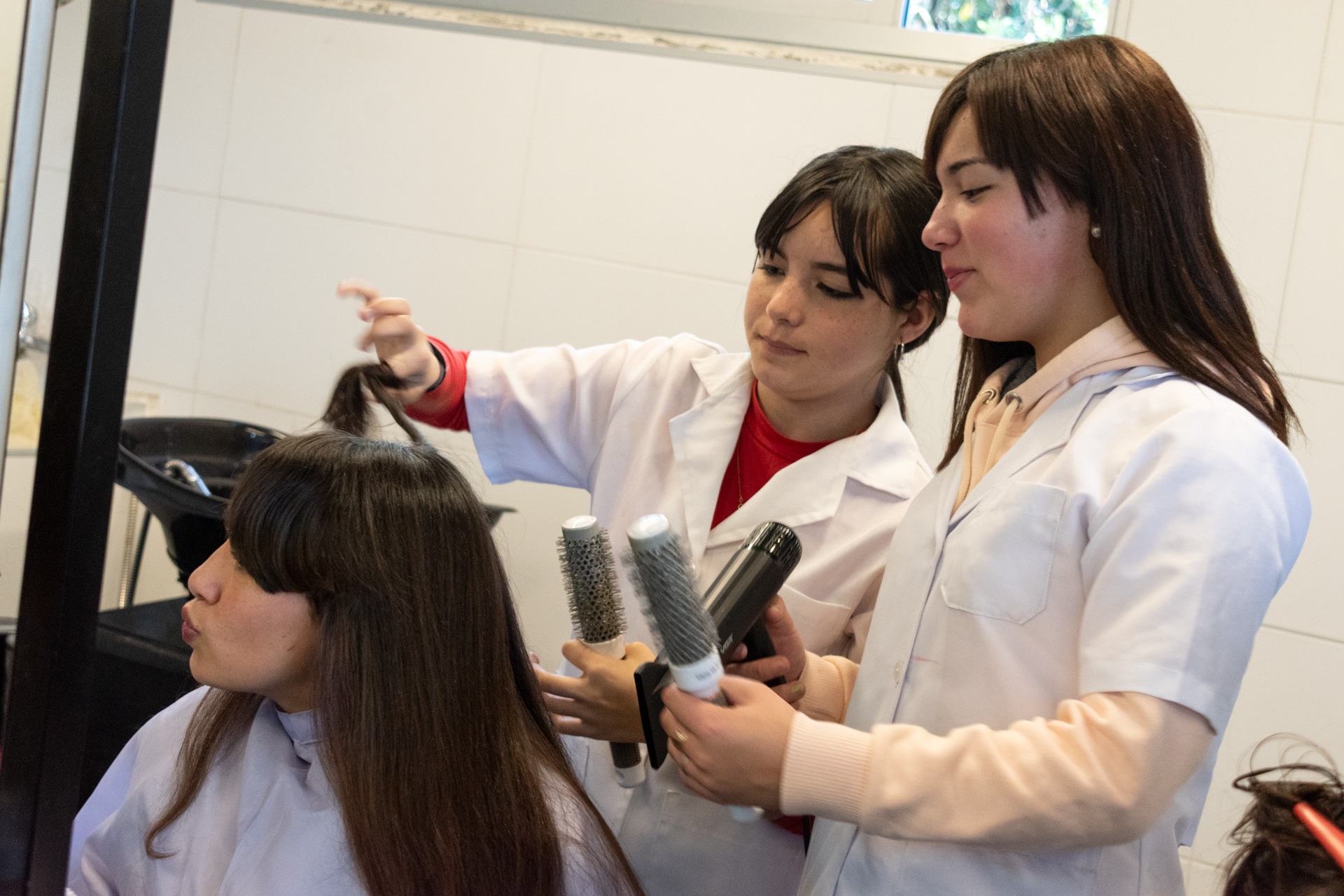 Convocatoria para docentes sobre Expo Estética 2026